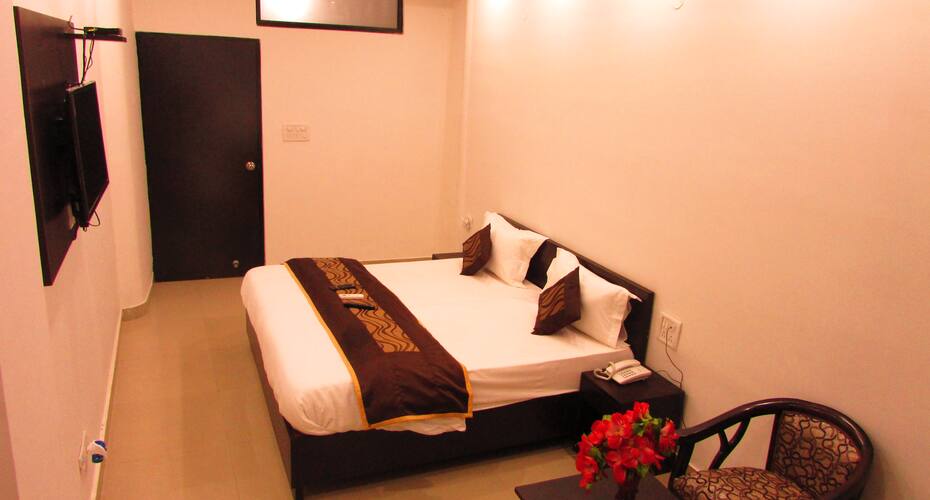 Aravali Inn, New Delhi 1